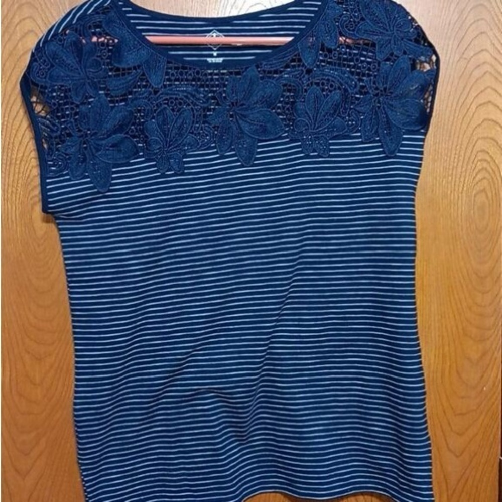 Horizontal Striped Navy and White Tee with Crochet Lace Medium